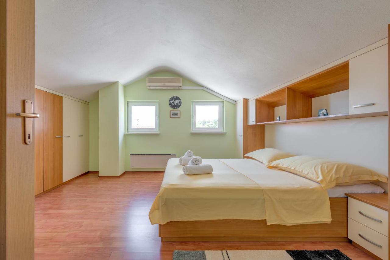 Villa Lille Trogir Eksteriør bilde