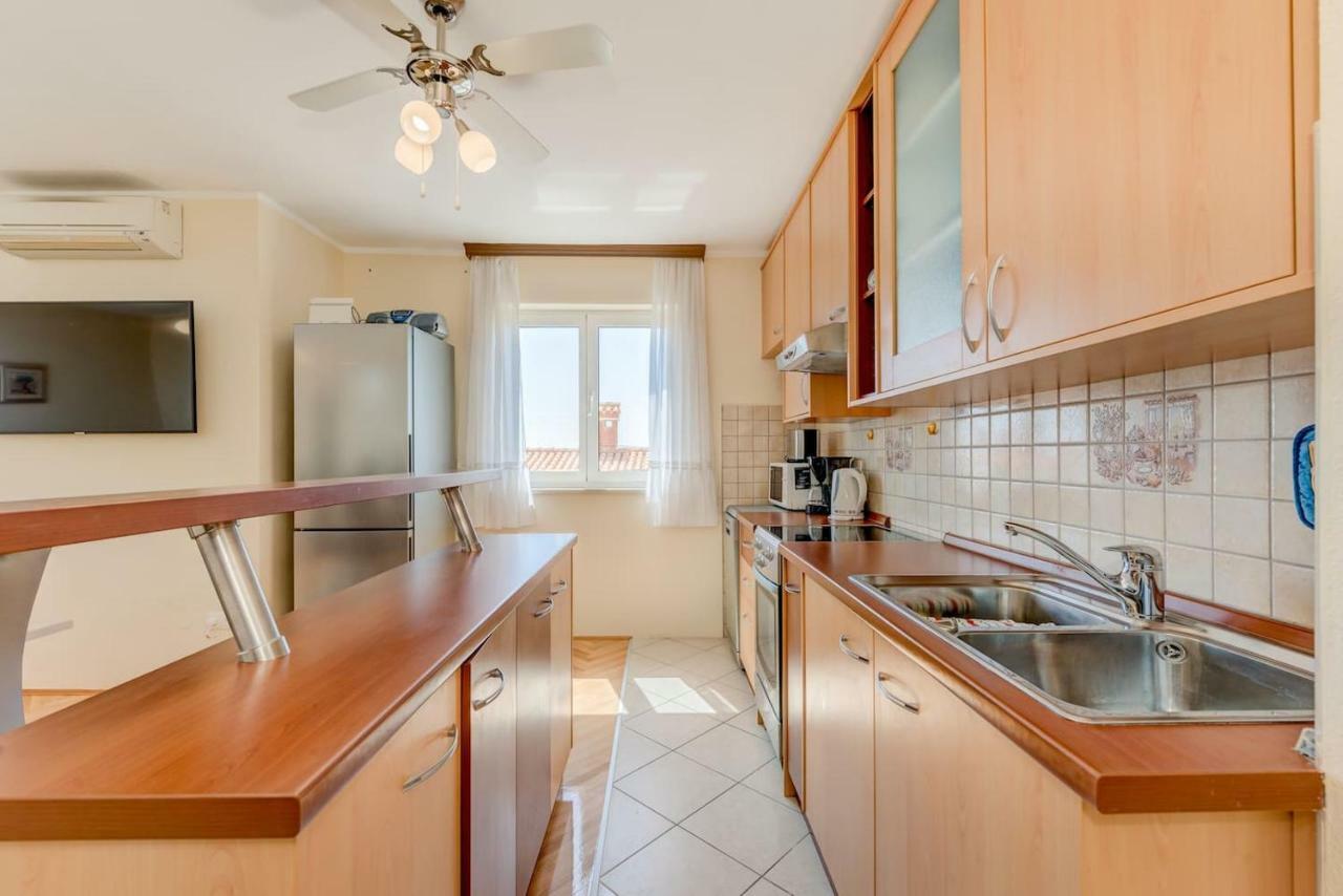 Villa Lille Trogir Eksteriør bilde